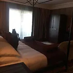 Jood Palace Hotel Dubai